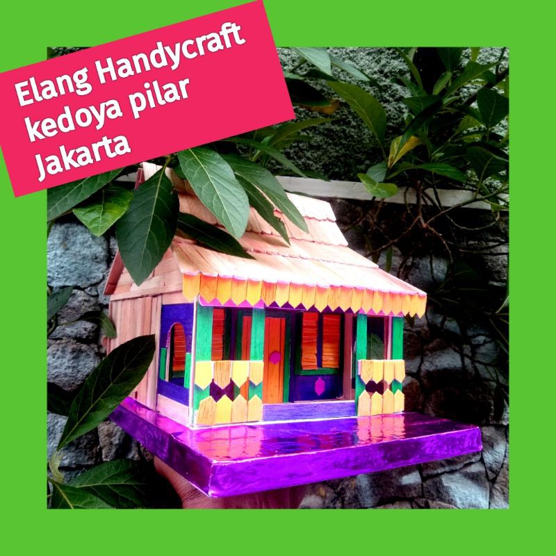 Miniatur Rumah adat Betawi 9
