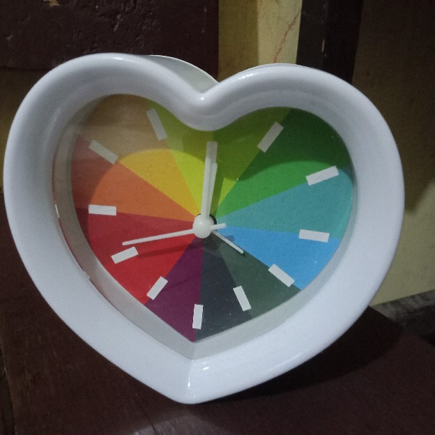 Jam Weker Analog Motif Pelangi -jam Meja