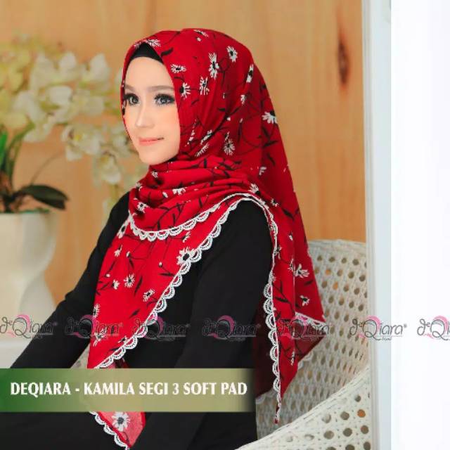 Kamila Jilbab Segitiga Soft Pad Antem Ori DeQiara