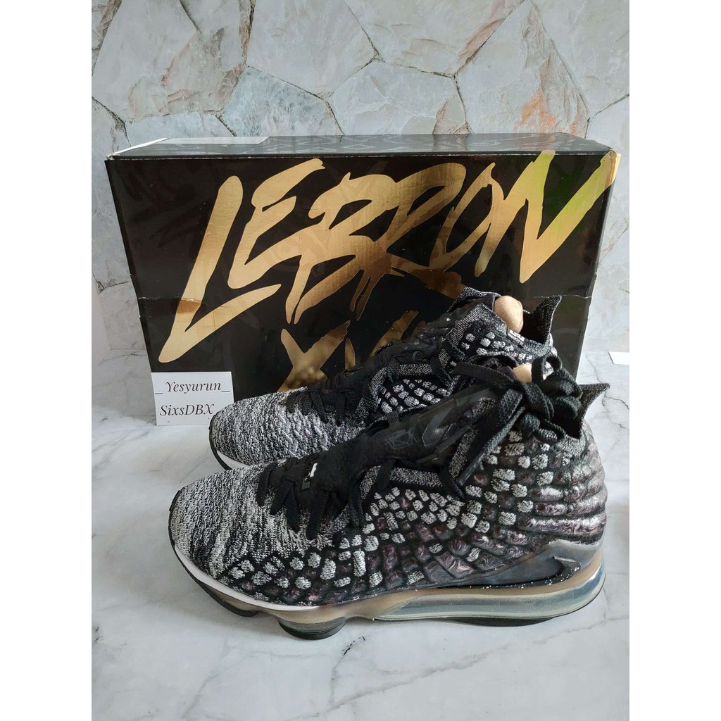 NIKE Men Basketball Lebron XVII Sepatu Basket Pria Original BQ3177-002