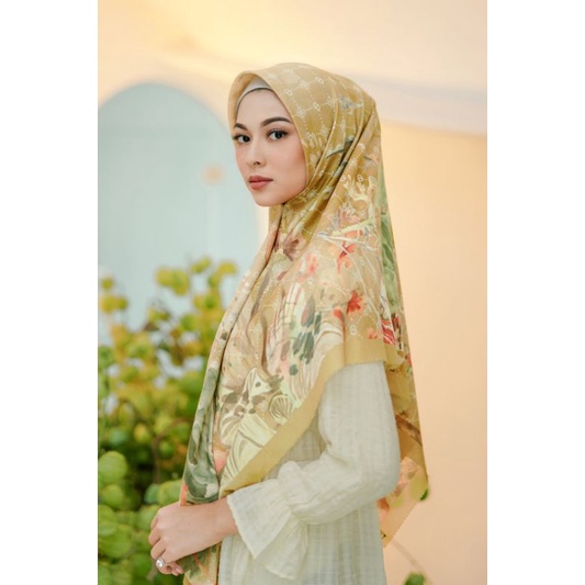 RARE ITEM Ready New Scarf Buttonscarves x Ria Miranda The Xanadu Series Honey Syari XL Size bukan pr