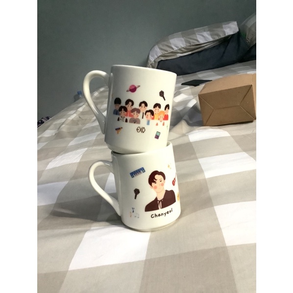 MUG EXO