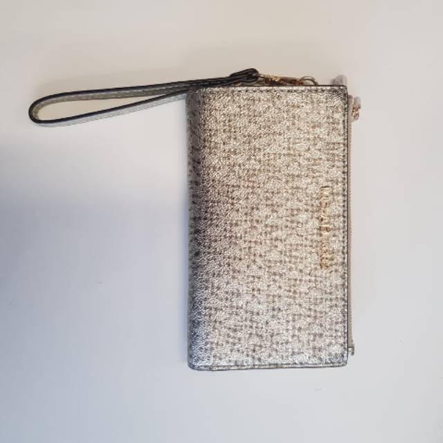 Michael Kors MK Dompet Wristlet Pale Gold