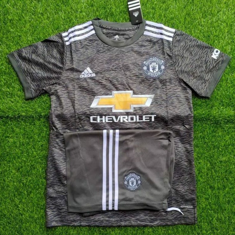 satu stel Manchester United away 2020-2021