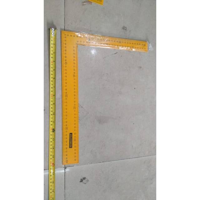 

penggaris siku tukang 30cmx 40cm merk kenmaster