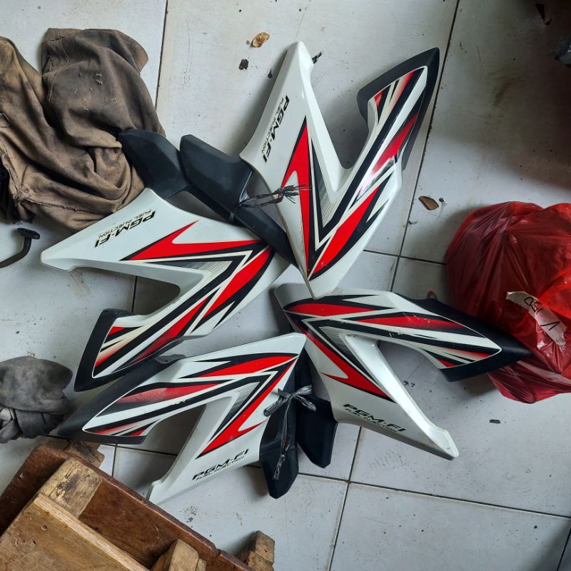 SAYAP TANGKI OLD CB 150R Original