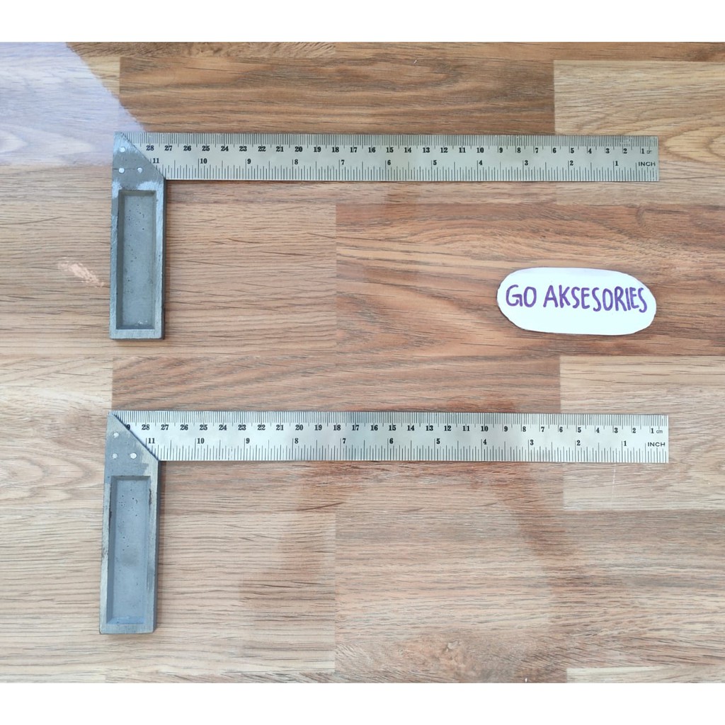 

SIKU TUKANG/PENGGARIS METERAN 12INCH