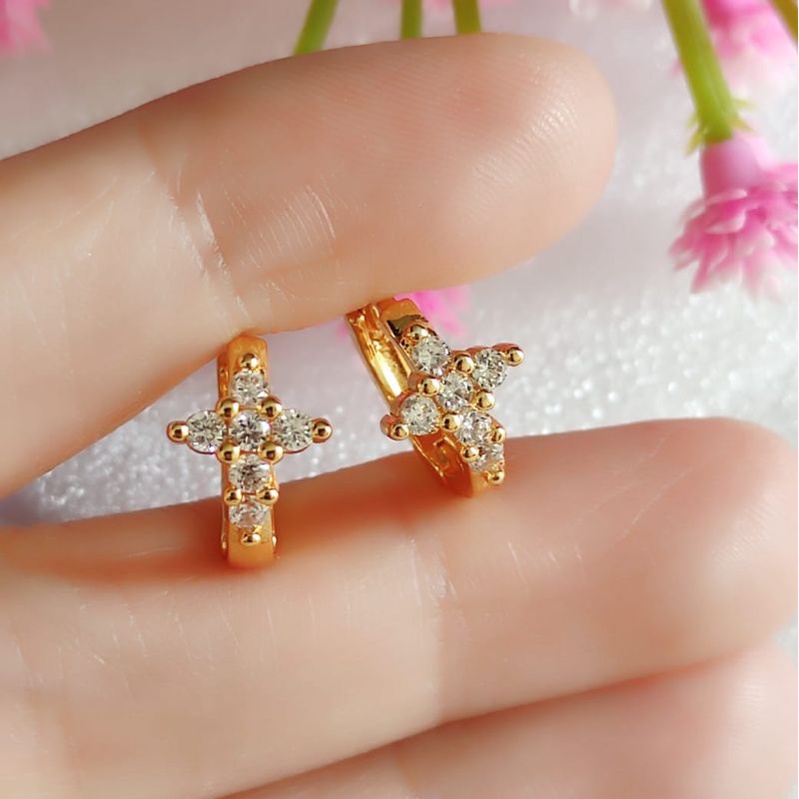 Anting Tusuk Salib Xuping Lapis Emas Import