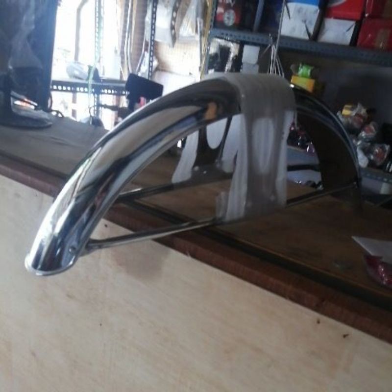 Spakbor Slebor Depan CB 100