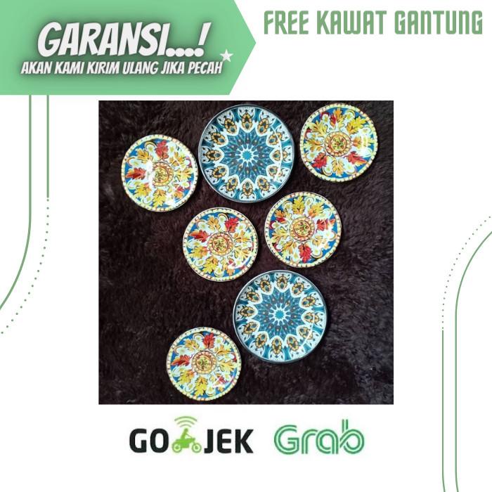 Piring Makan Keramik Hiasan Dinding Walldecor Motif Batik Maroko