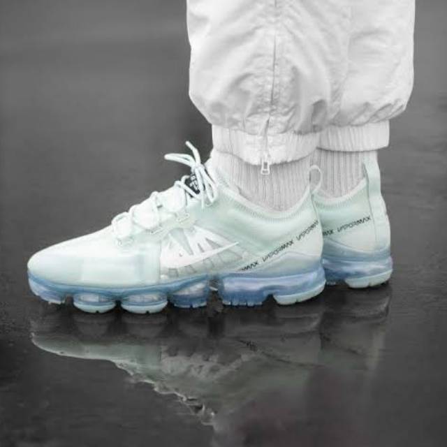 vapormax 2019 ghost aqua