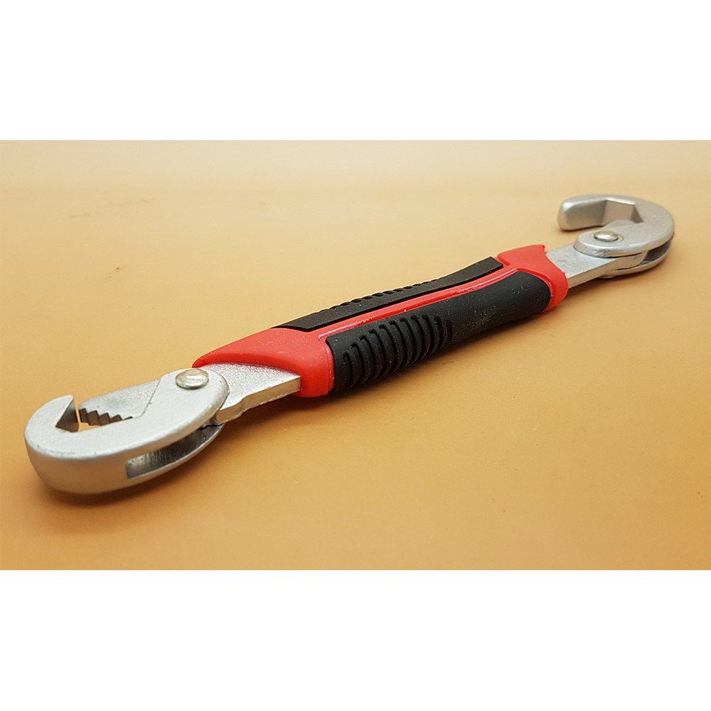 Multi function Adjustable Snap'N Wrench Universal / kunci pas GRID