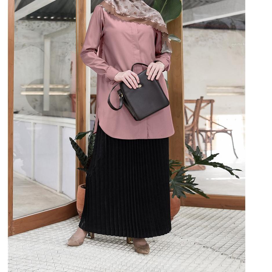 B Shirt - Group 2 | Minor Defect | Zysku Xena S11F