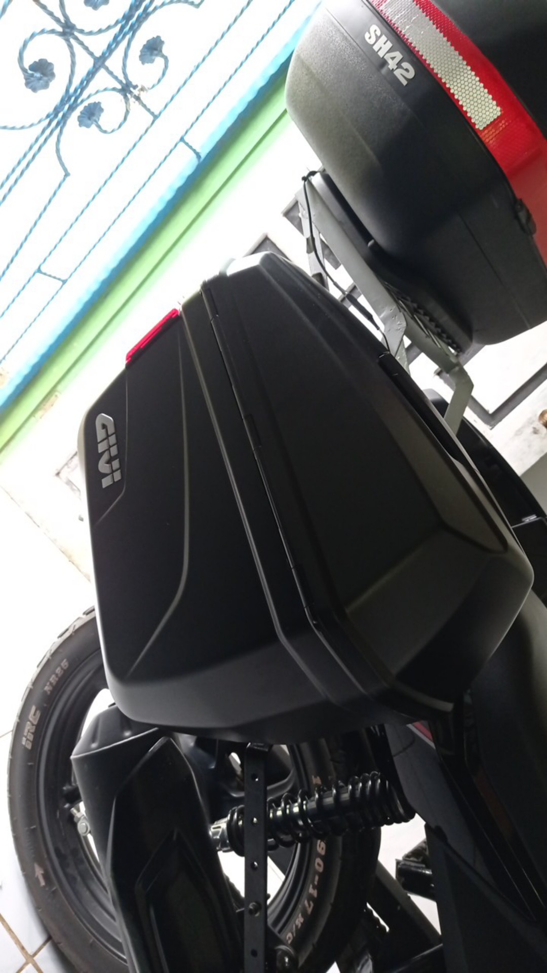 Box Samping Givi E22n