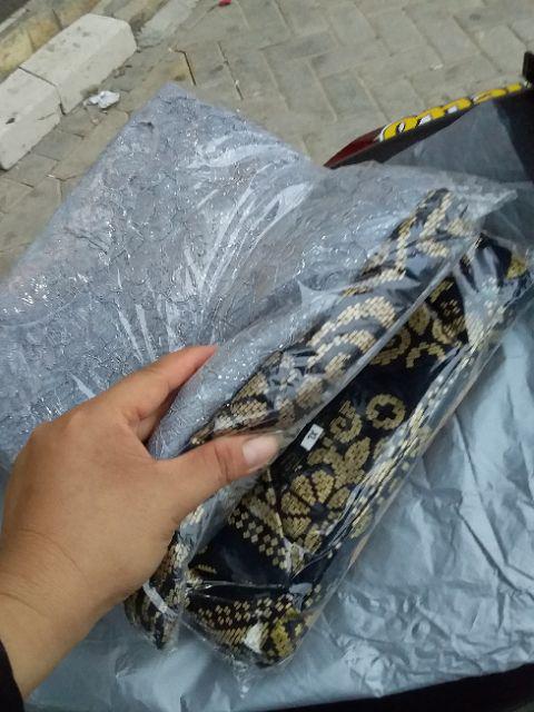 Batik Couple  Fashion Wanita Dan Pria  Batik Mimi Prada Batik Soegiharto_grosir