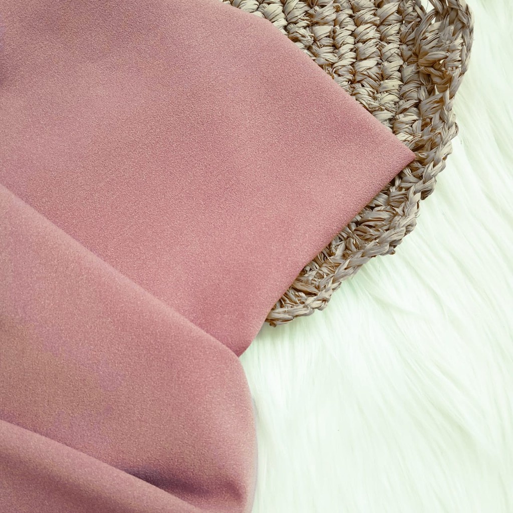 TRENDING Hijab Pashmina New Normal Pashmina Instan Instant Tanpa Pentul Lubang Telinga & Earphone By Elmaza Part 1-Dark Pink