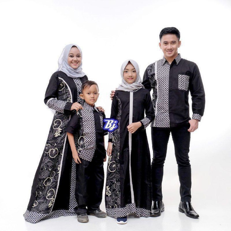 Baju Couple Muslim Bertiga Family - Jual Baju Couple Keluarga Terbaru