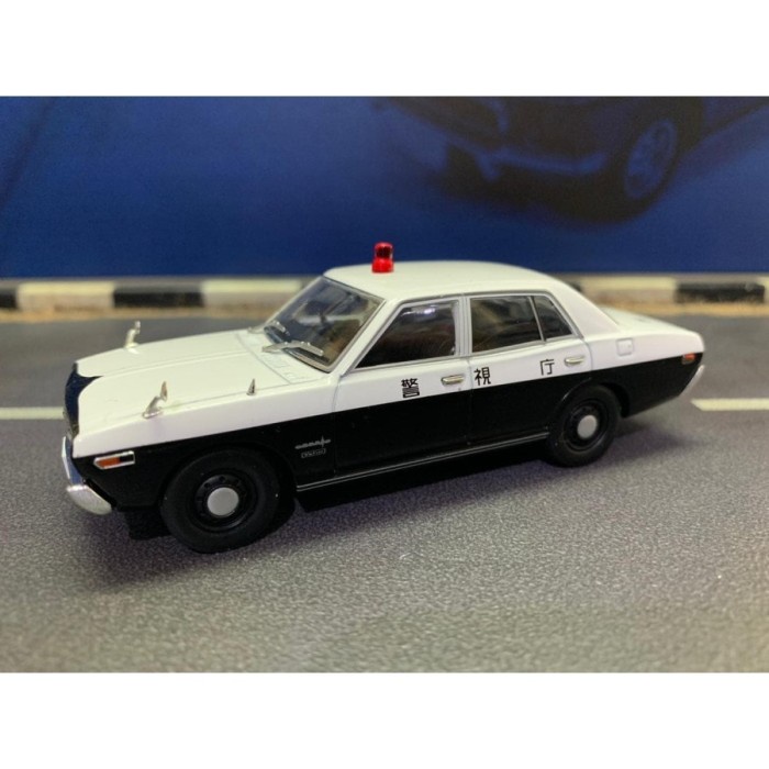 Tomica Limited Vintage Neo LV-N43 12a Nissan Cedric Police Car