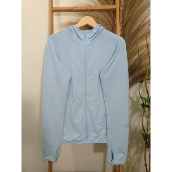 Jaket preloved UNIQLO Airism