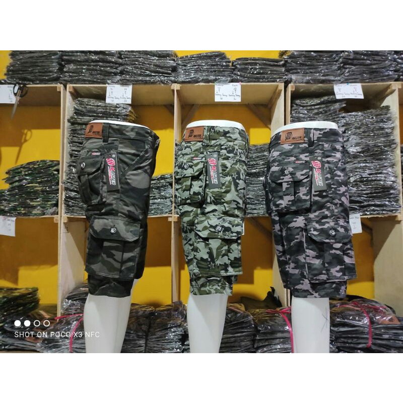 CELANA CARGO PENDEK LORENG CAMO