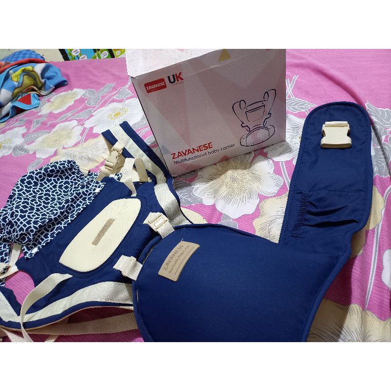PRELOVED NEW Gendongan Bayi Depan Hipseat Zavanese Kantong Bayi Kupluk Baby Carrier
