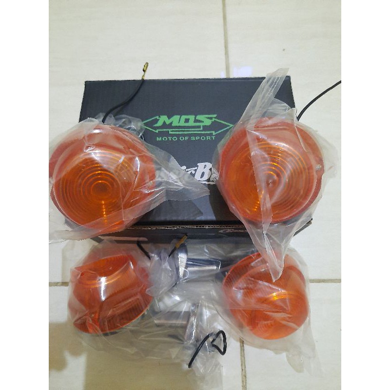 Sein Honda C70 sein c70 depan belakang set merk MOS lampu sein c70 set depan belakang