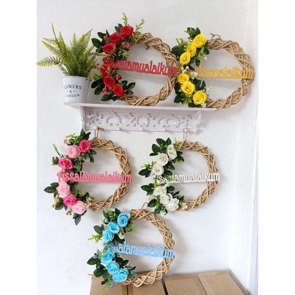 HOME DECORE RING ROTAN BUNGA HIASAN PINTU