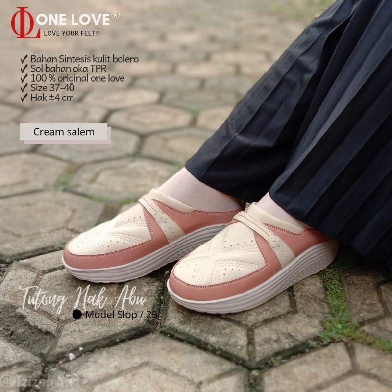 SANDAL WANITA WEDGES ONE LOVE,TUTONG HAK ONE LOVE,SANDAL CEWEK TERBARU,SANDAL ONE LOVE TERBARU