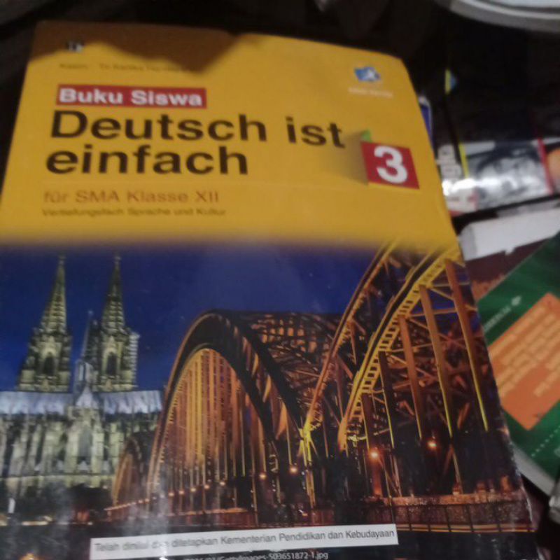 Buku siswa deutsch ist einfach 3 sma revisi