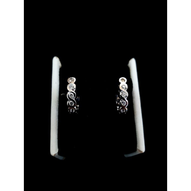 giwang jepit emas putig berlian mata 3 terbaru