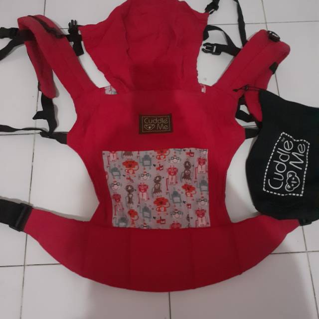Cuddle me lite carrier preloved