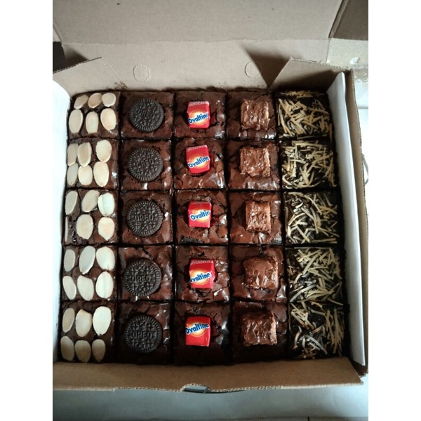 

Brownies shiny fudgy