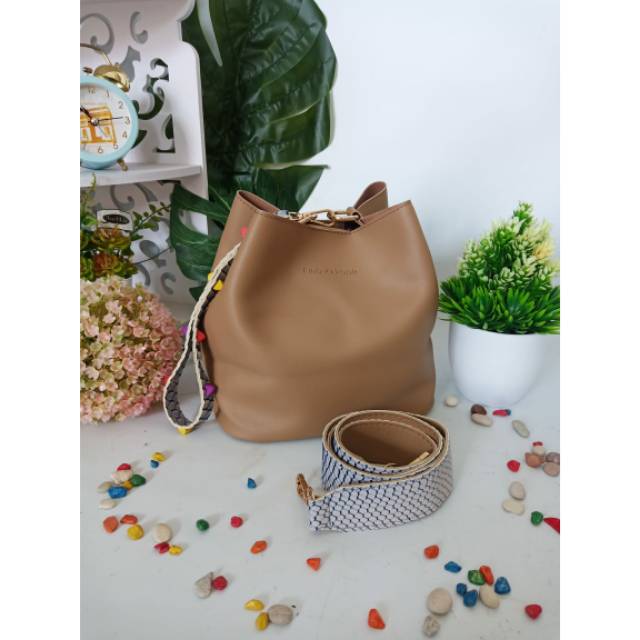 SLEMPANG FIND KAPOOR