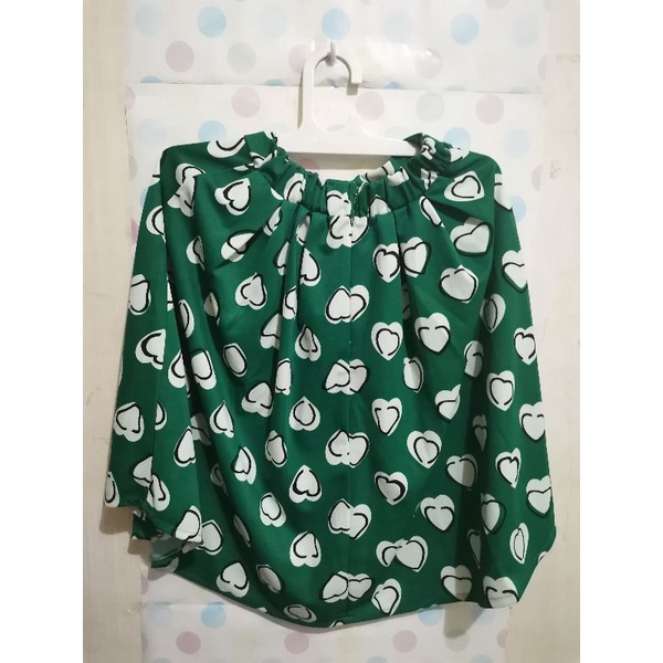 Preloved Middle Length Skirt/Rok Motif Hati Warna Hijau