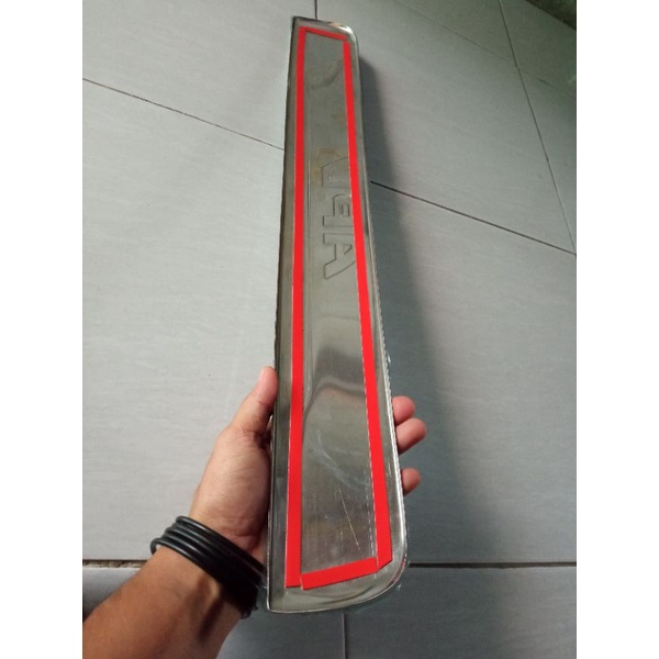 TRUNK LID APV STAINLESS