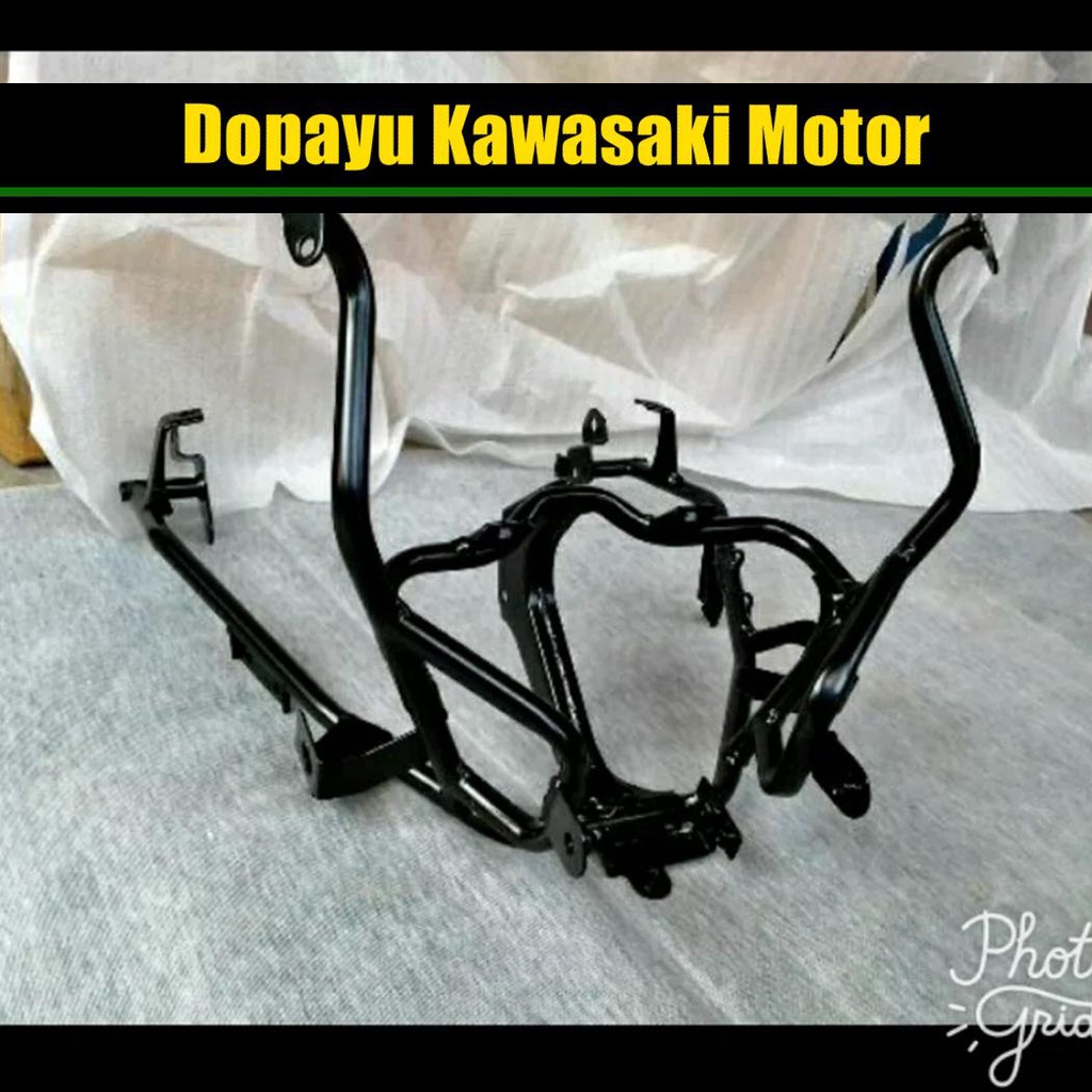 Breket Fairing Ninja Rr New atau Braket Depan Fairing Ninja Rr New Bisa Untuk Upgrade Dari Ninja Rr 