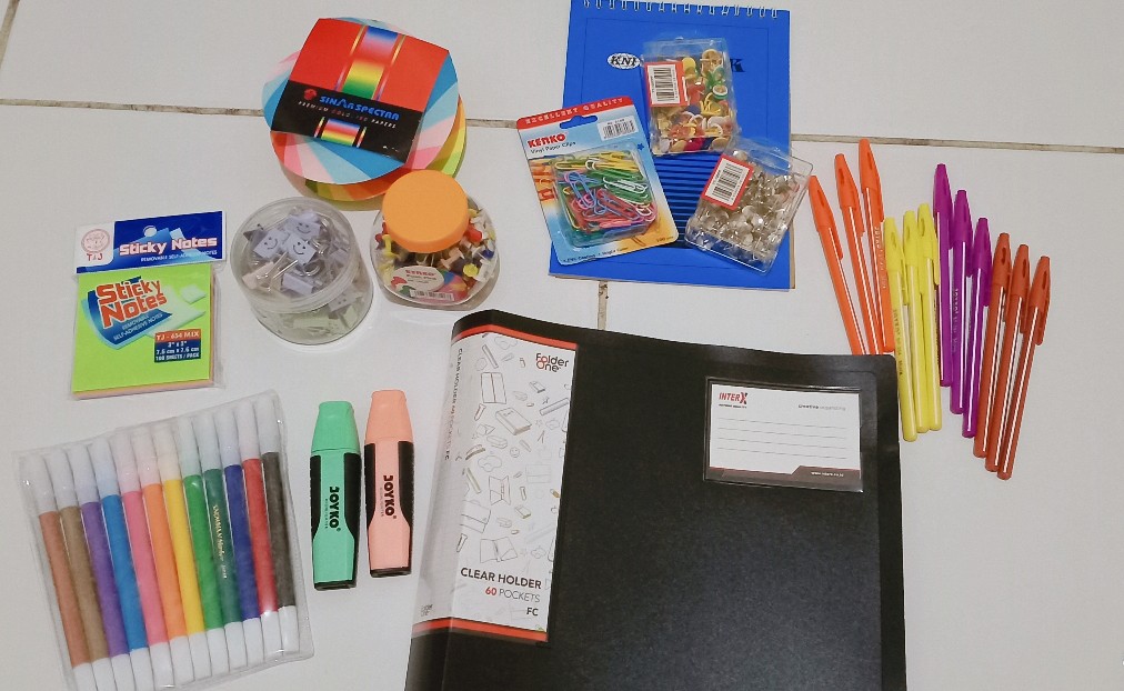 [ Pack ] Kenko Tt-100pp Thumb Tacks / Paku Payung Kecil