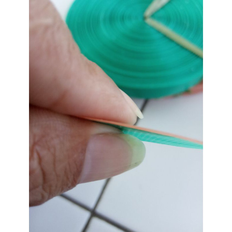 Tali Peti tipis untuk sendaren