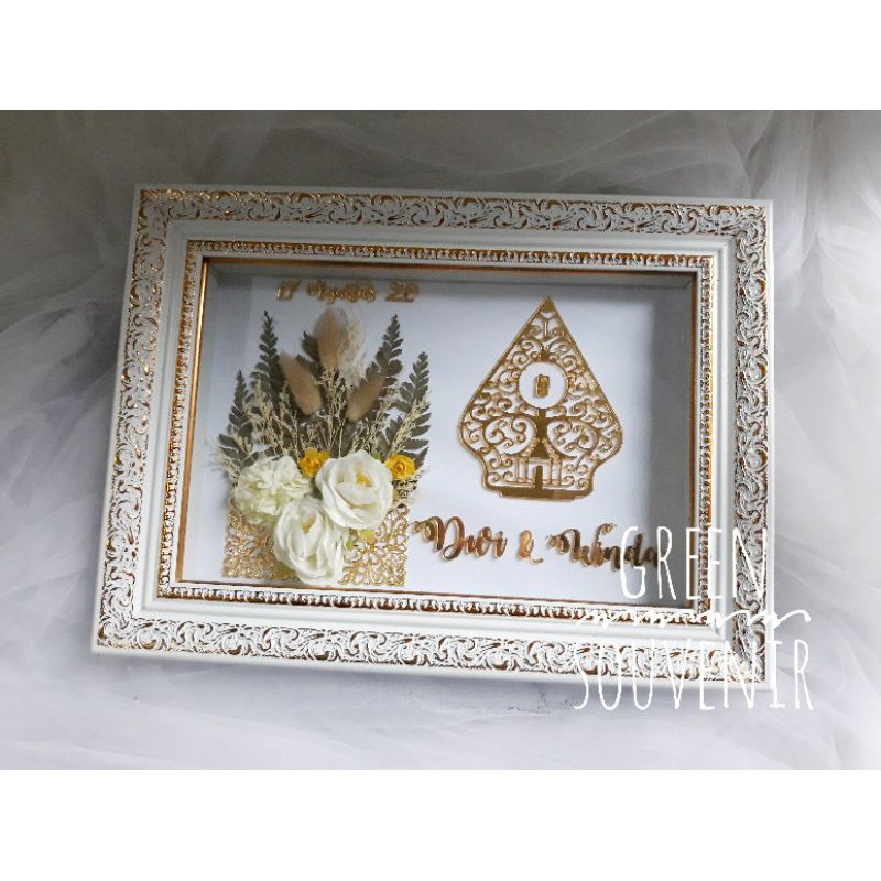 mahar frame 3 dimensi / mahar logam mulia simbolis