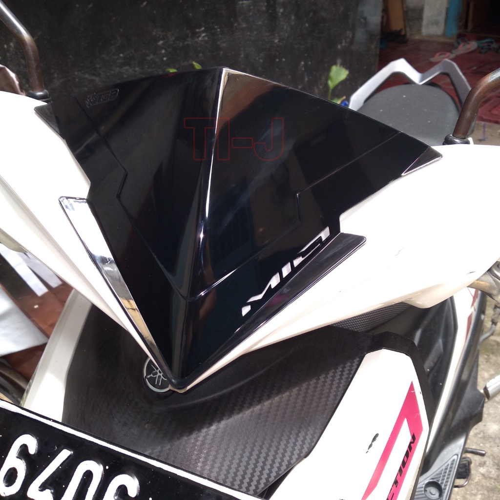 Visor Mio M3,MioZ Hitam Kilap Bahan AcrilicTebal