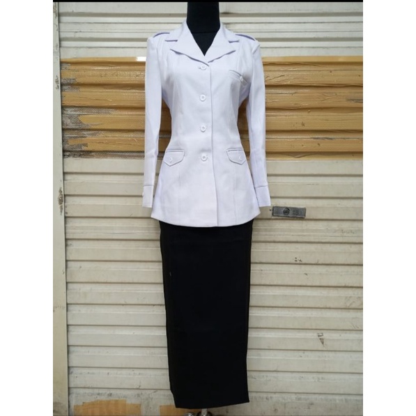 Blezer guru pdh putih rok hitam