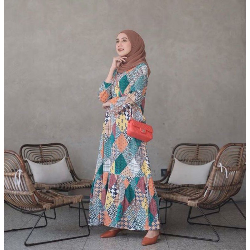 GAMIS CLAUDIA