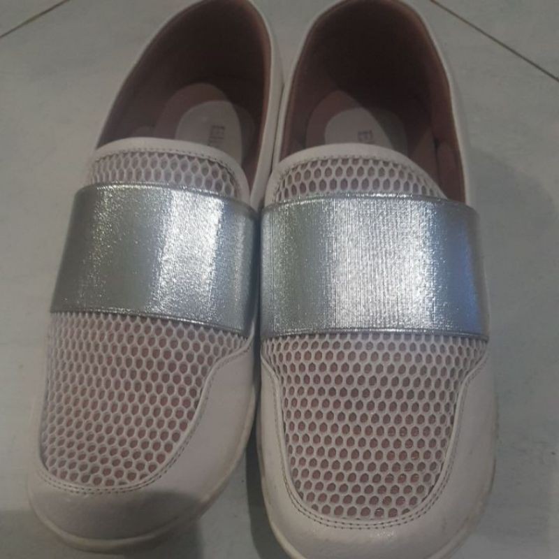 sepatu wanita elizabeth