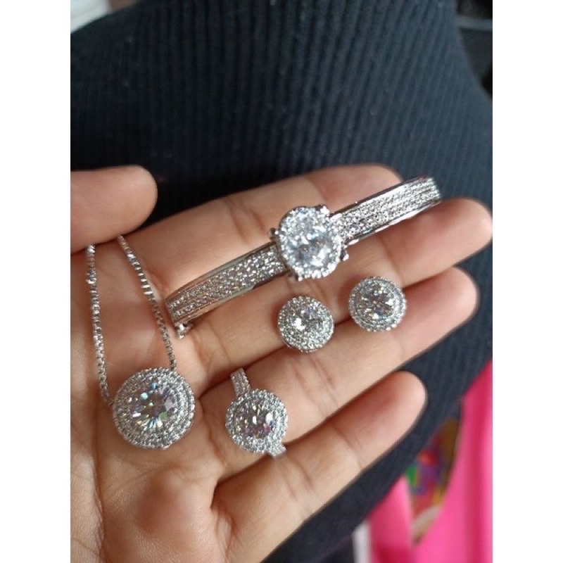 set replika berlian eropa super mewah dan berkilau