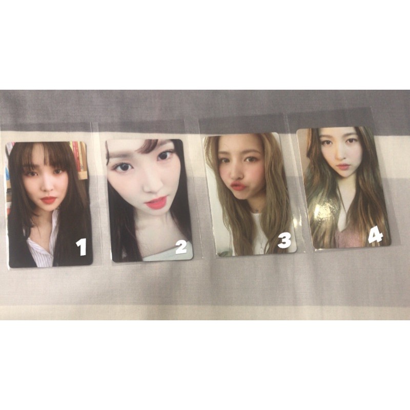 Gfriend photocard Yuju Sowon Labyrinth // fever