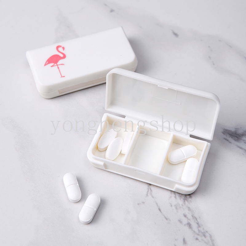 Kotak Organizer Obat Mini 3 Sekat Motif Flamingo / Kaktus Untuk Travel