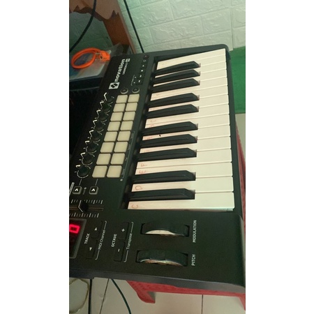 novation midi controler
