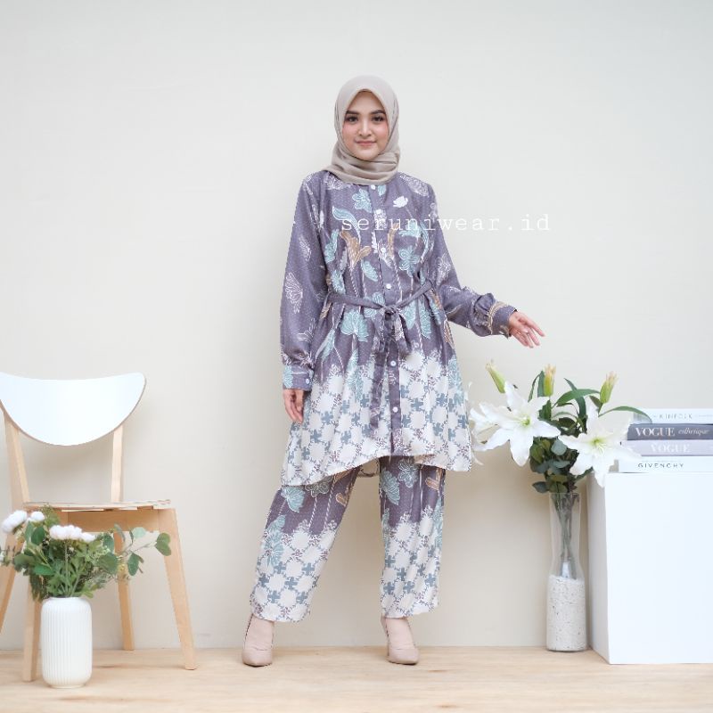 Dhia Silk One Set Tunik Dress Kondangan