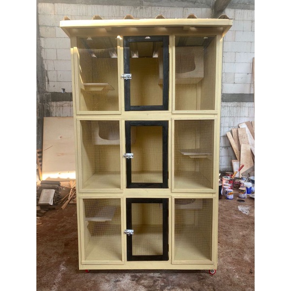 Kandang kucing custom kayu 3 tingkat outdoor