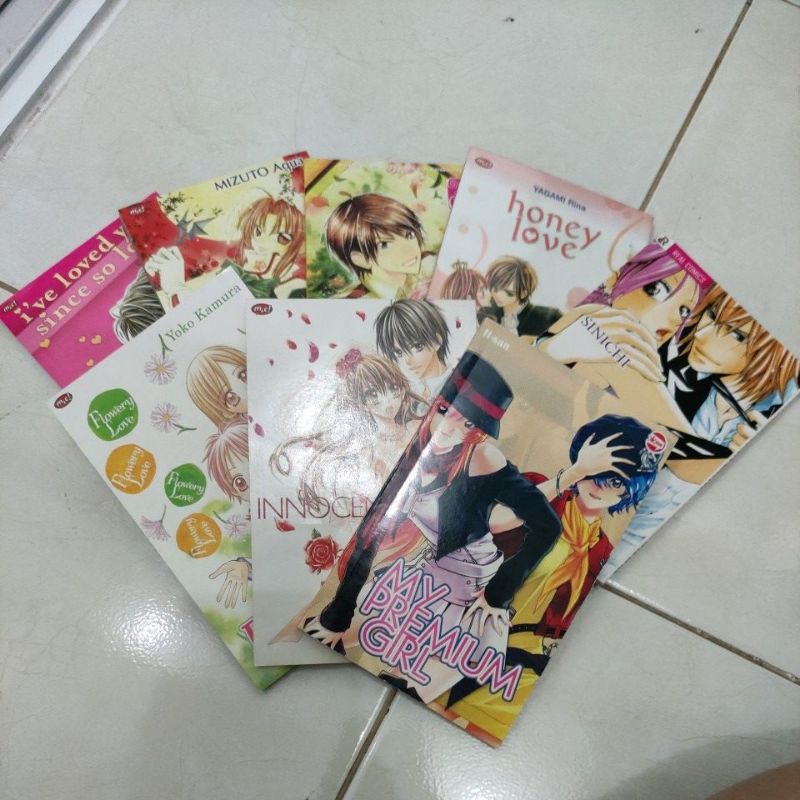 

komik serial cantik